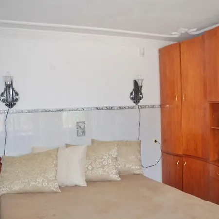 Jurnalist ヴァルナ